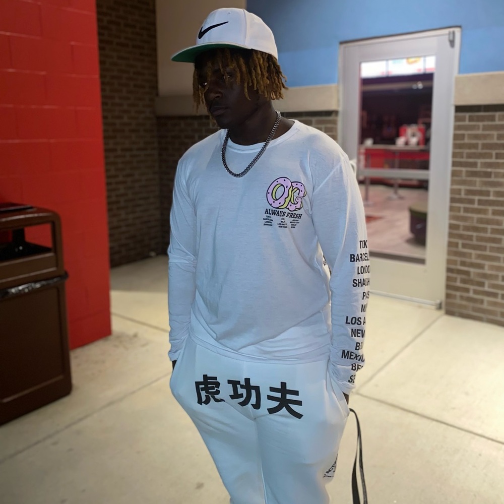 Meet your Posher, Joshua